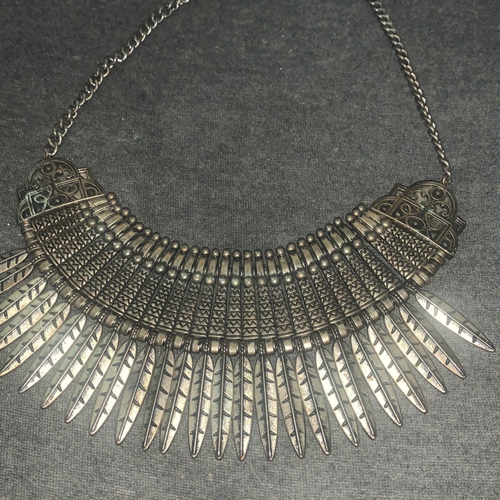 Feather tribal necklace